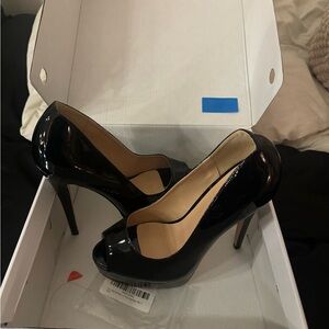 Black never worn high heels